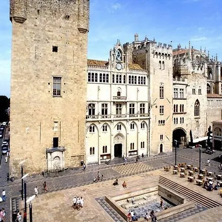 Jolie T2 Centre * Narbona